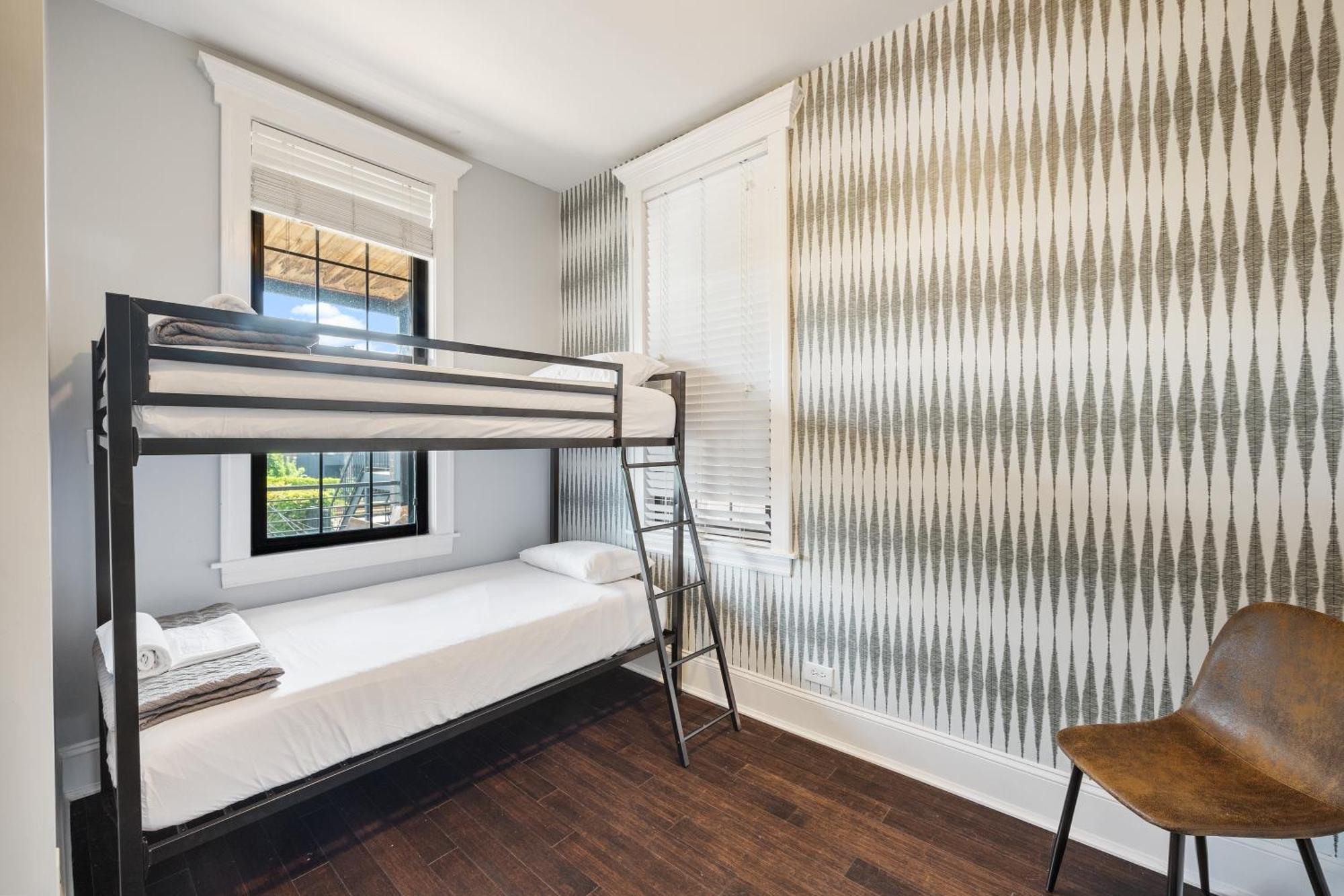 Wrigleyville Suites Chicago Exteriör bild