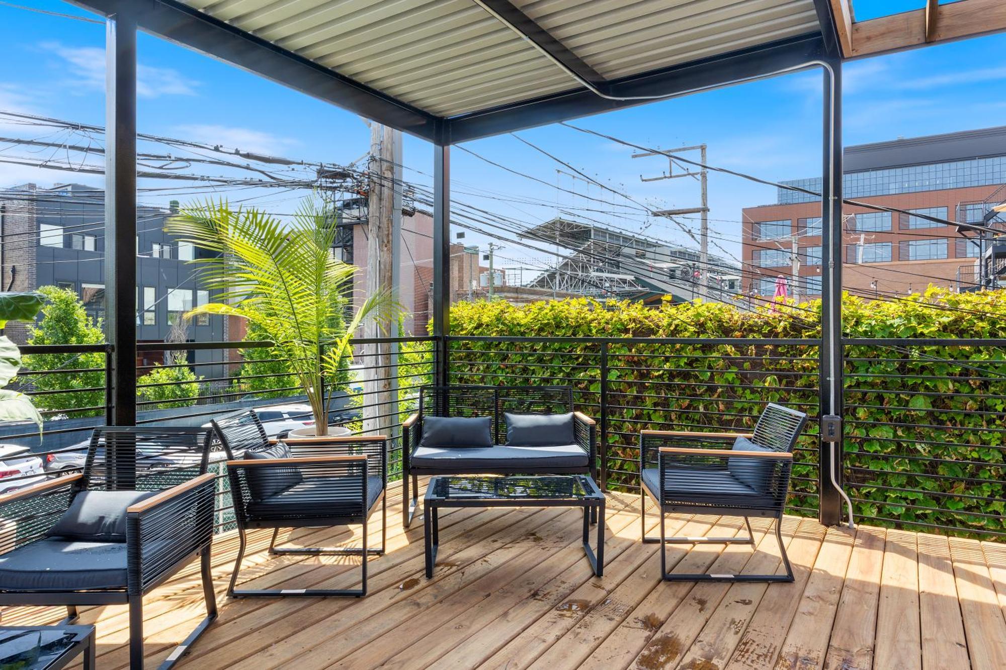 Wrigleyville Suites Chicago Exteriör bild