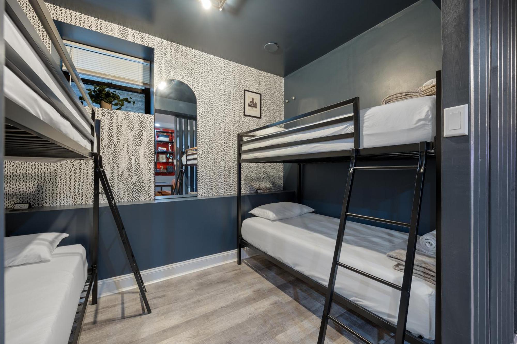 Wrigleyville Suites Chicago Exteriör bild